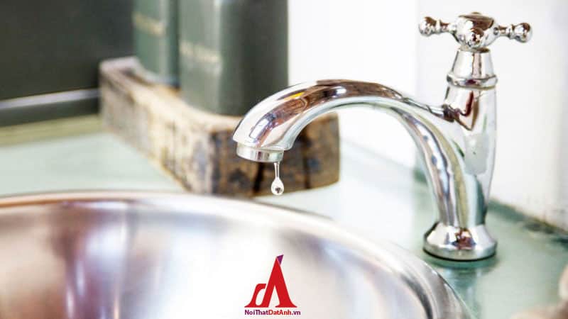 6 điều kiêng kỵ trong phong thủy nhà ở cần biết 12 Tránh để vòi nước rò rỉ